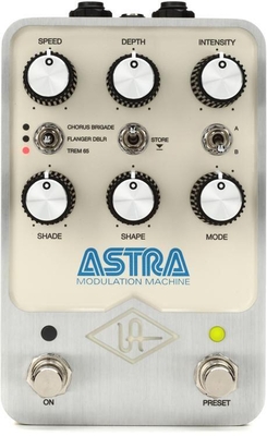 Universal Audio Astra Modulation Pedal