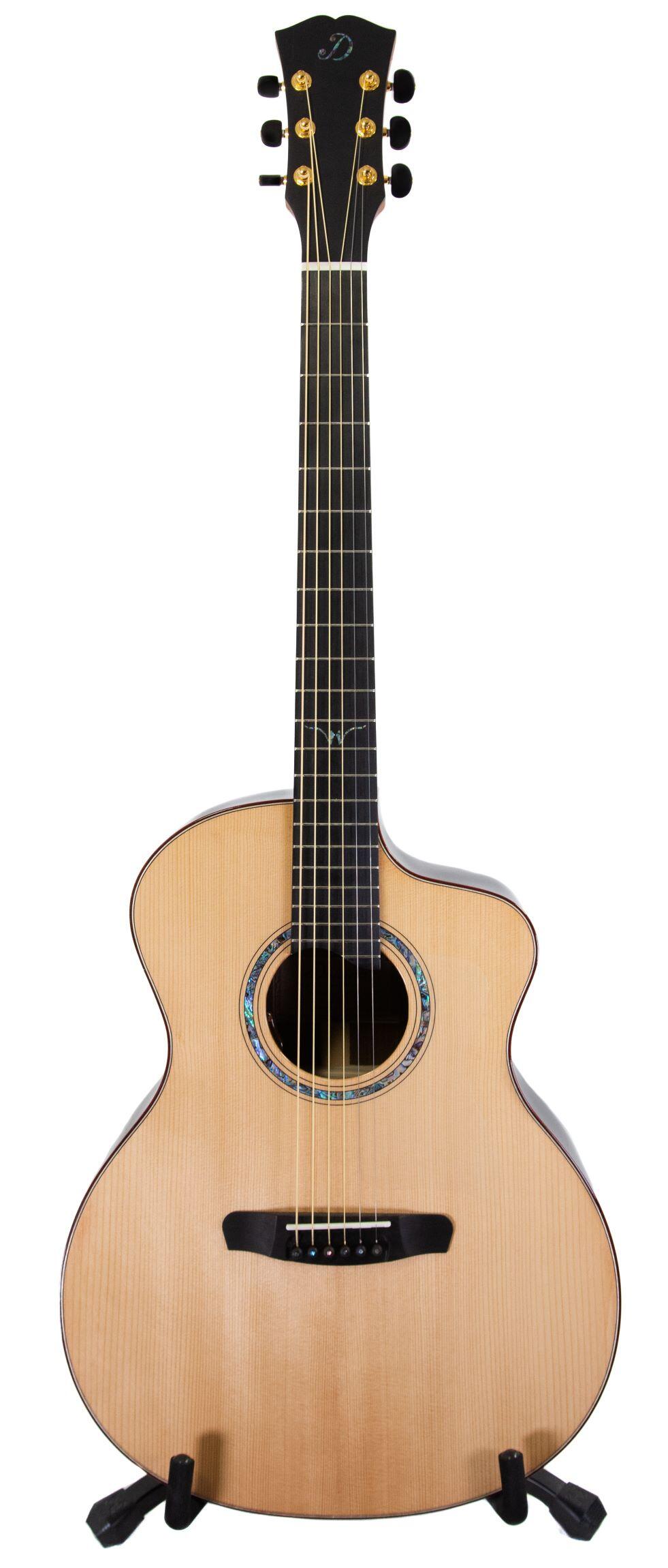 Dowina Master Series, Grand auditorium cut Swiss-Spruce/Wenge, LR Anthem