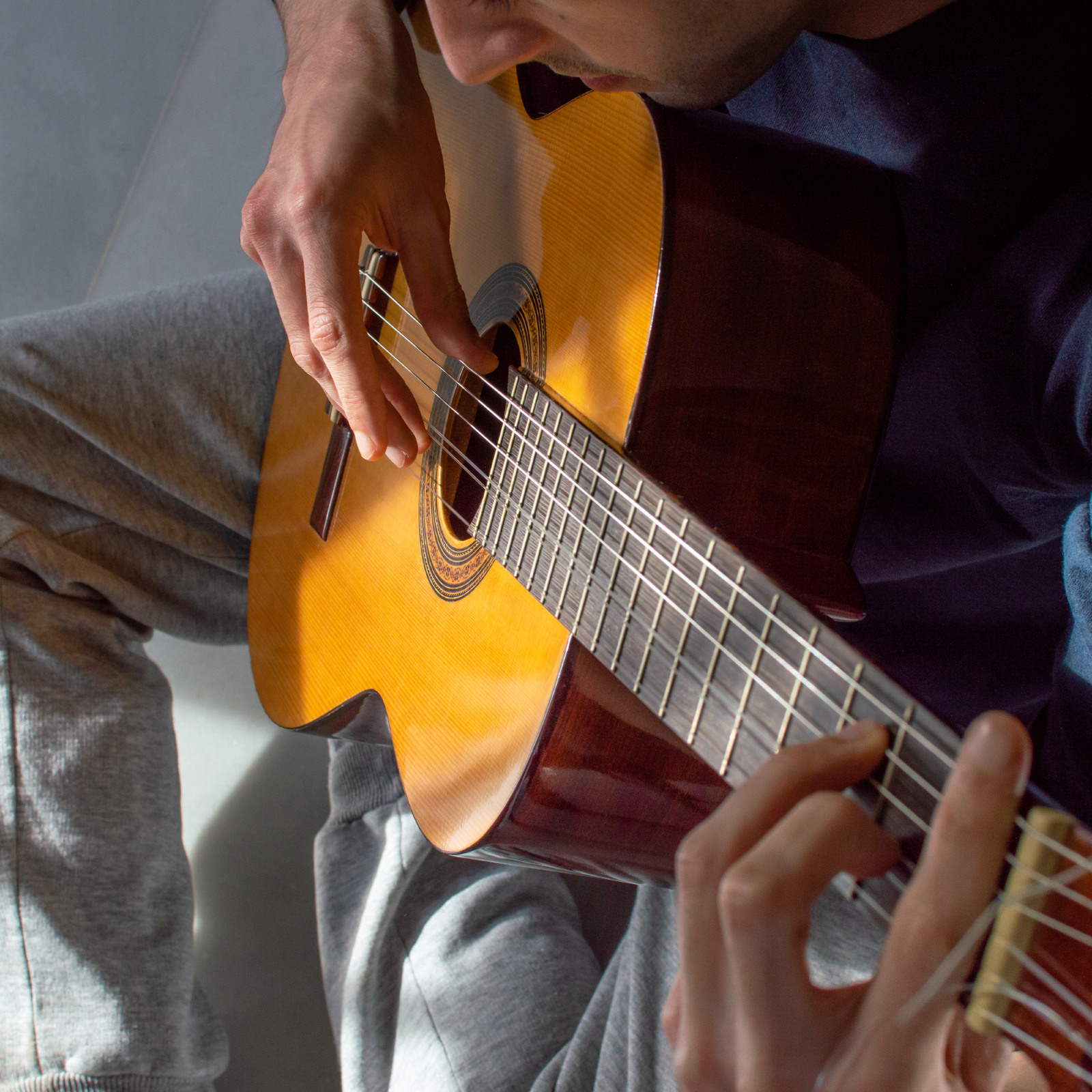 Cours de guitare jazz ou flamenco adulte 50 minutes : miniature 1