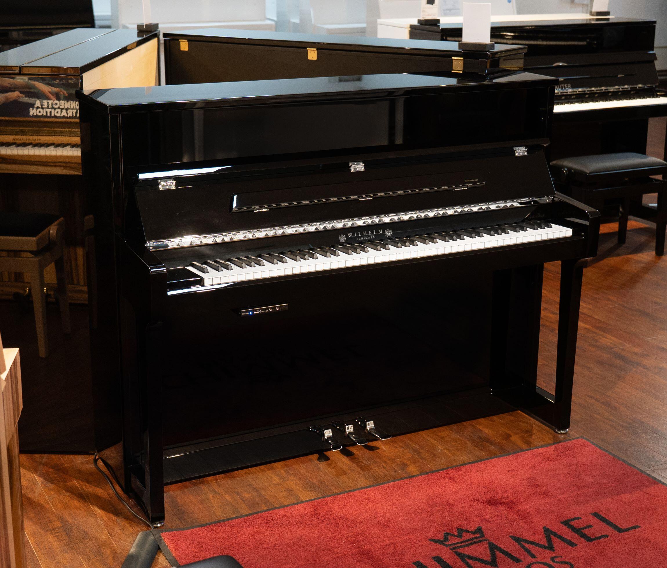 Schimmel W114 Tradition Noir poli-brillant finition chrome + Système silencieux TwinTone